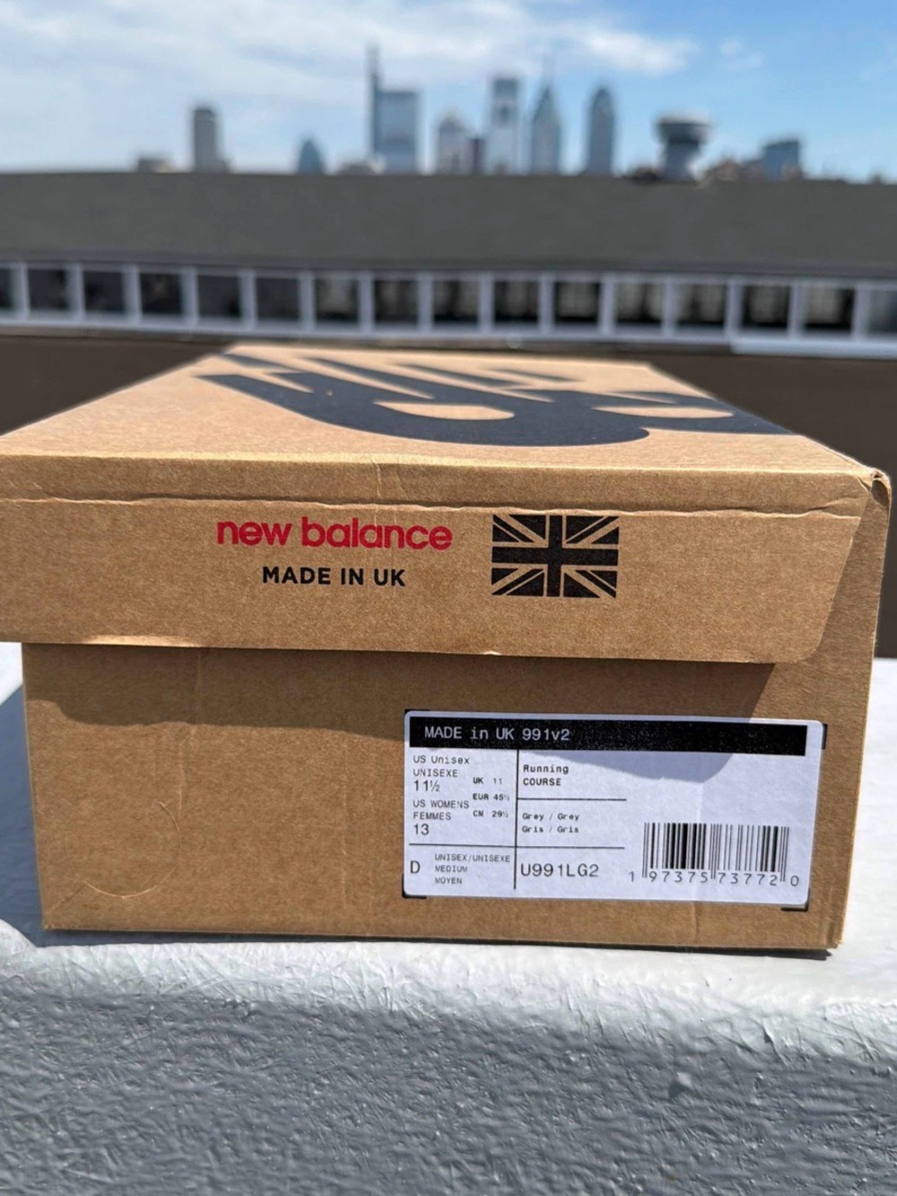 New Balance Men’s Casual White & Light Gray Walking Sneakers - Picture 10 of 10